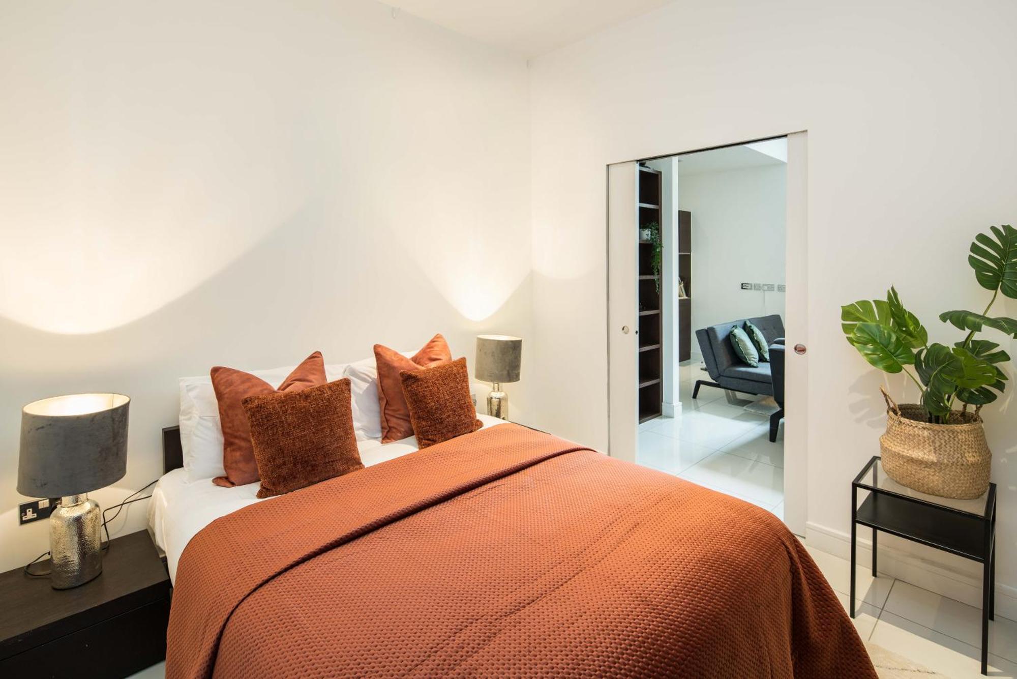 Апартаменти Al Central-Soho-Chinatown-Coventgarden-Cozy-Onebed Лондон Екстер'єр фото